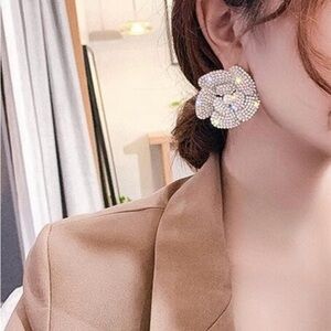 Sparkling Crystal Floral Clip-On Earrings in Silver
